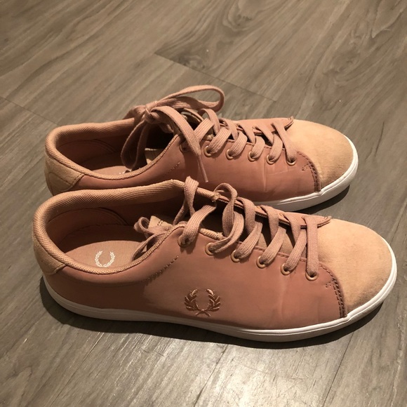Fred perry sneakers size 6 - Picture 1 of 3